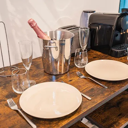 Cocon Prive Pour 2 Personnes Jacuzzi, Sauna, Wi-fi & Climatisation Apartament