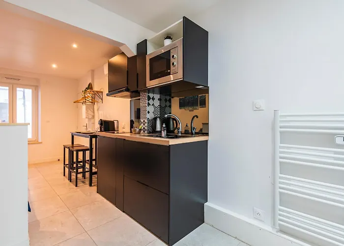 Cocon Prive Avec Jacuzzi & Sauna 아파트 랭스